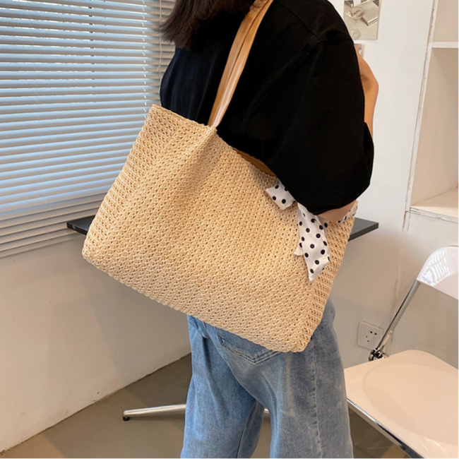 Bolsa Feminina Sacola com Lenço