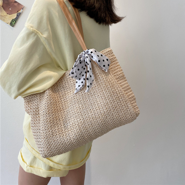 Bolsa Feminina Sacola com Lenço