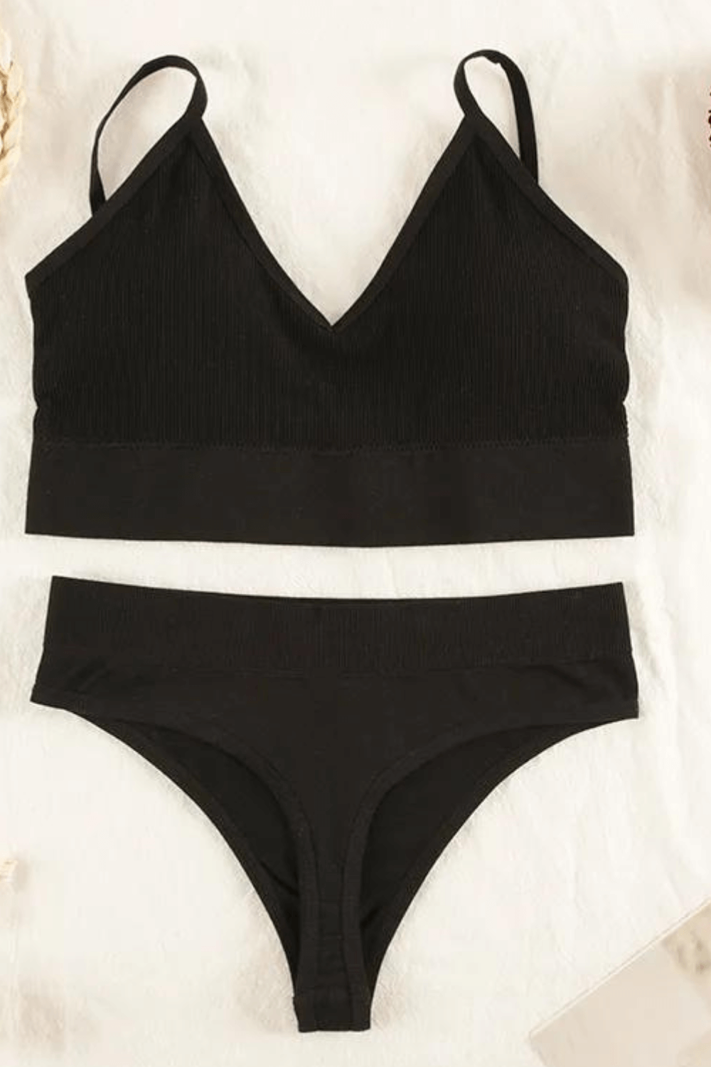 conjunto calcinha e sutia, sutia sem costura, sutia alça fina, calcinha fio, conjunto de calcinha e sutia sem costura, baliloves