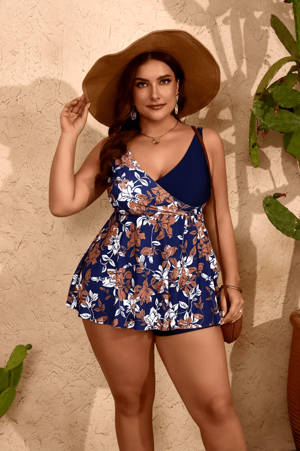 maiô plus size, maio feminino, maio estampado, maio com bojo, maio plus, maiô de praia, maios femininos, maios piscina, maio da moda, maios tendencia, maiô praia, baliloves, maio plus, maiô plis, maio plus size