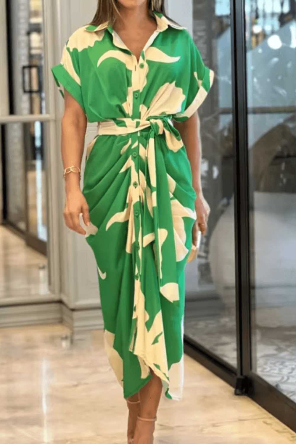 vestido longo, vestido longo floral, vestidos longos, vestidos com elastico, vestido solto, vestido longo evase, vestido floral, vestido acinturado, vestido elegante, vestido longo fresco, vestido longo arraacao cintura