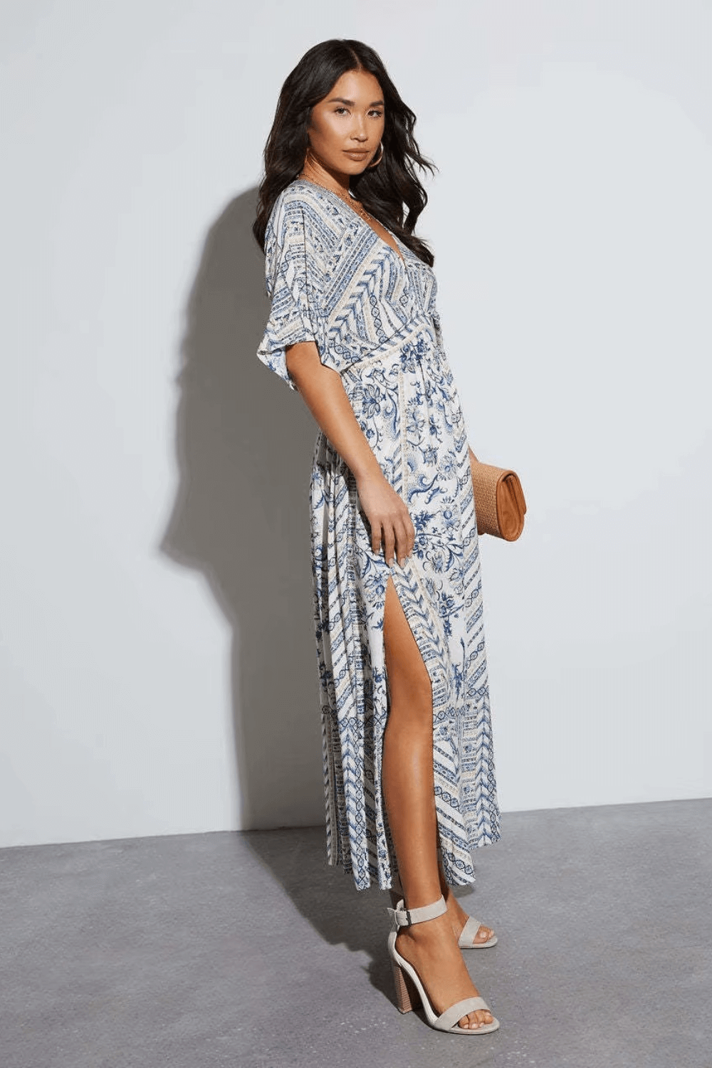 vestido longo, vestido longo floral, vestidos longos, vestidos com elastico, vestido solto, vestido longo evase, vestido floral, vestido acinturado, vestido elegante, vestido longo fresco, vestido longo