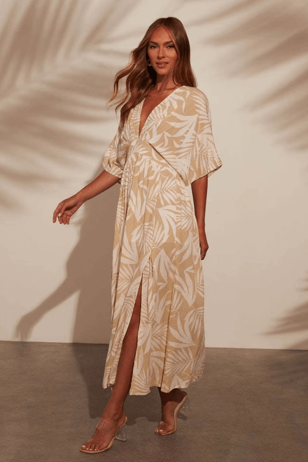 vestido longo, vestido longo floral, vestidos longos, vestidos com elastico, vestido solto, vestido longo evase, vestido floral, vestido acinturado, vestido elegante, vestido longo fresco, vestido longo