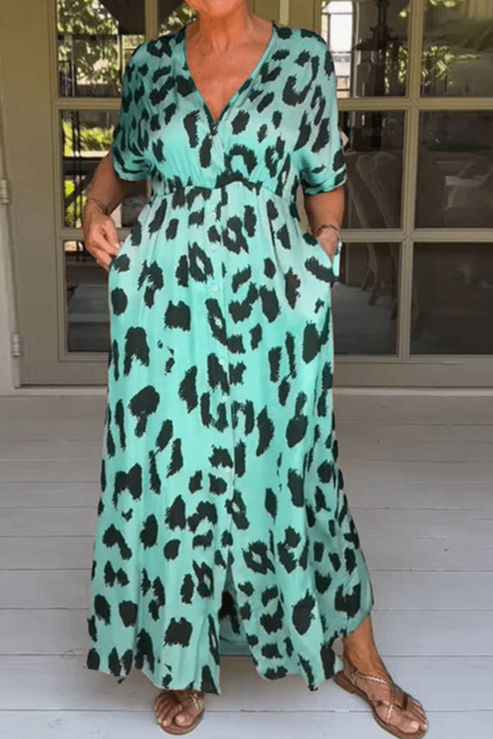 vestido longo, vestido soltinho, vestido largo, vestido praia, vestidos longos, vestidos baliloves, vestido maxi, vestido soltinho, vestido solto, vestido longo solto, vestido animal print, vestido senhora, vestido elegante, vestido solto senhora, vestido estampado, vestido animal print, vestido estampa animal, vestido longo casuak animal print