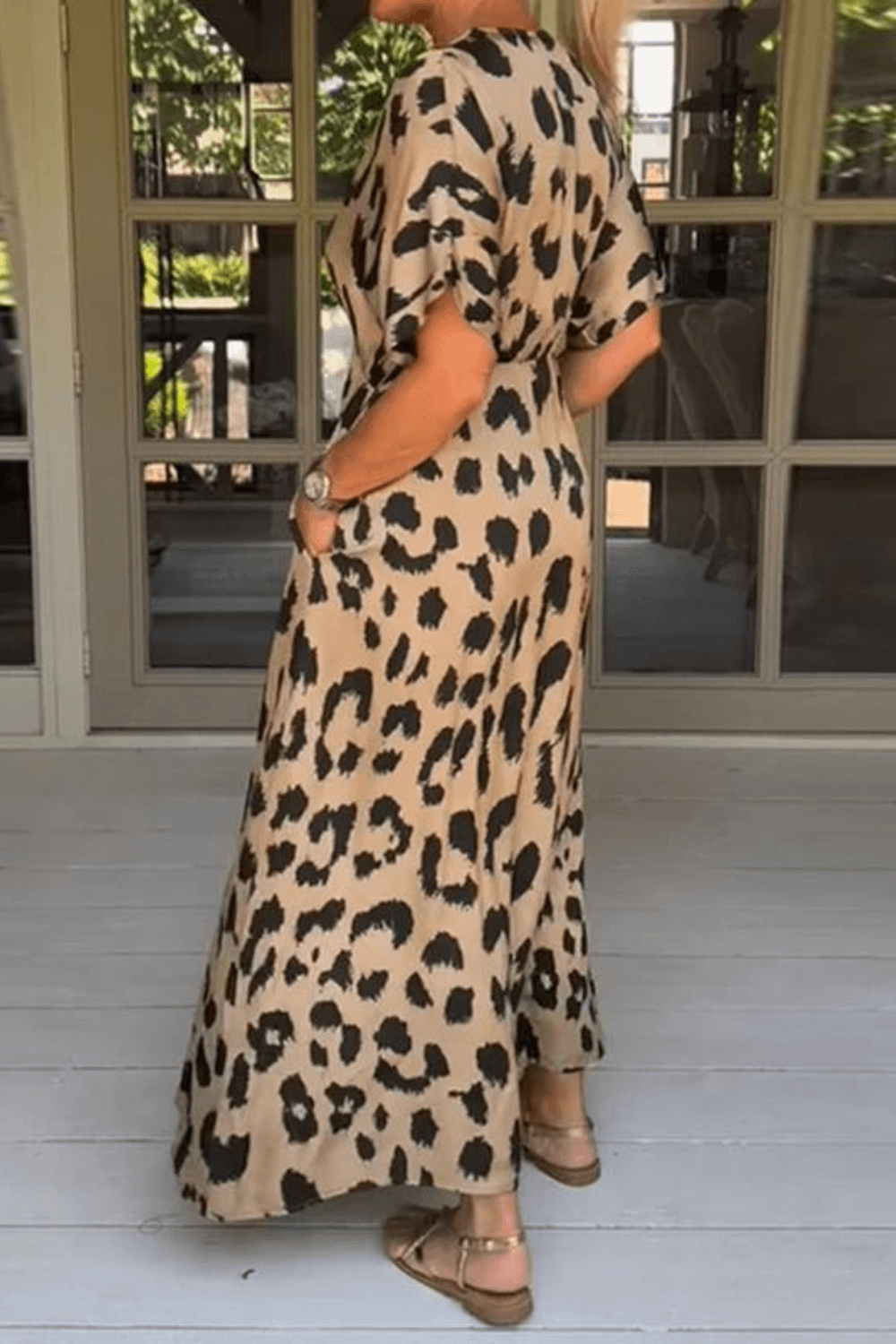 vestido longo, vestido soltinho, vestido largo, vestido praia, vestidos longos, vestidos baliloves, vestido maxi, vestido soltinho, vestido solto, vestido longo solto, vestido animal print, vestido senhora, vestido elegante, vestido solto senhora, vestido estampado, vestido animal print, vestido estampa animal, vestido longo casuak animal print