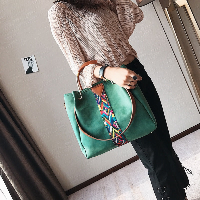 Bolsa Feminina Alça Colorida Étnica
