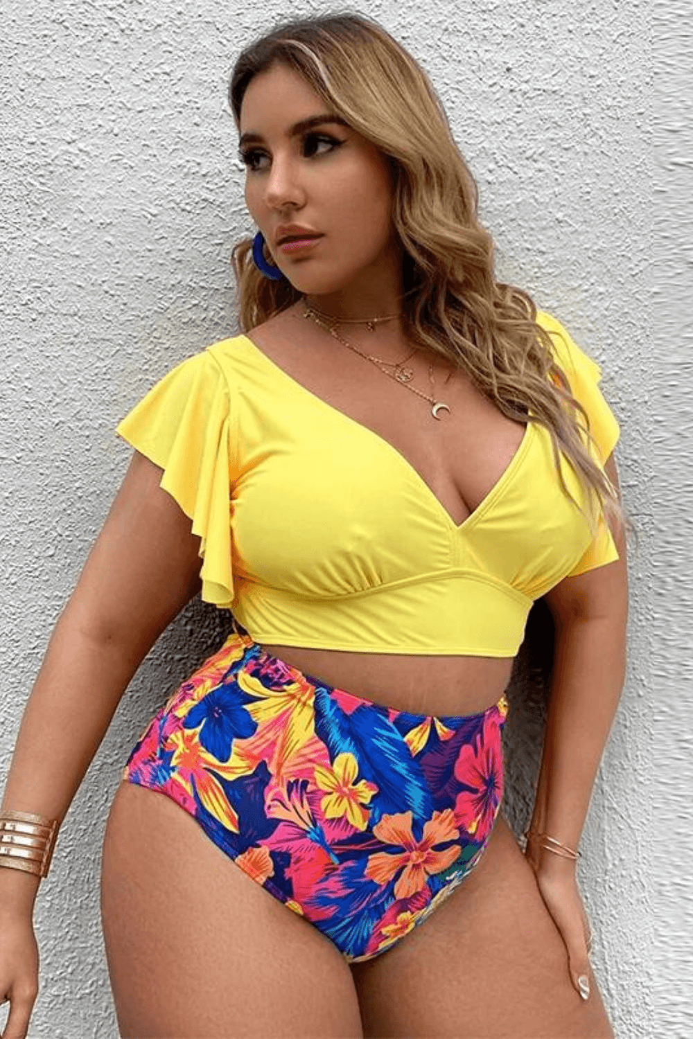 biquini, conjunto biquini , biquini cintura alta, biquini liso, biquini flora, biquini com saida, conjunto biquini e saidas, baliloves, biquini plus size, bikini plus size, biquinis plus, conjunto biquini com saida plus size, biquini plus size, biquinis plus size com short, biquini plus size estampado, biquini plus com shortinho, biquini plus size com short cintura alta, biquini cintura alta, bikini cintura alta, biquini hot paint, biquini hot pant