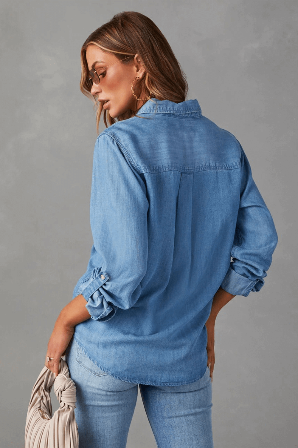 Camisa social feminina,Camisas femininas,Blusa social feminina,Camisa listrada feminina,Camisa feminina social,Camisa feminina manga longa, camisa feminina social classica, camisa feminina elegante, camisa jeans feminina, camisa feminina jeans, camisa jeans claro feminina, camisa jeans fina