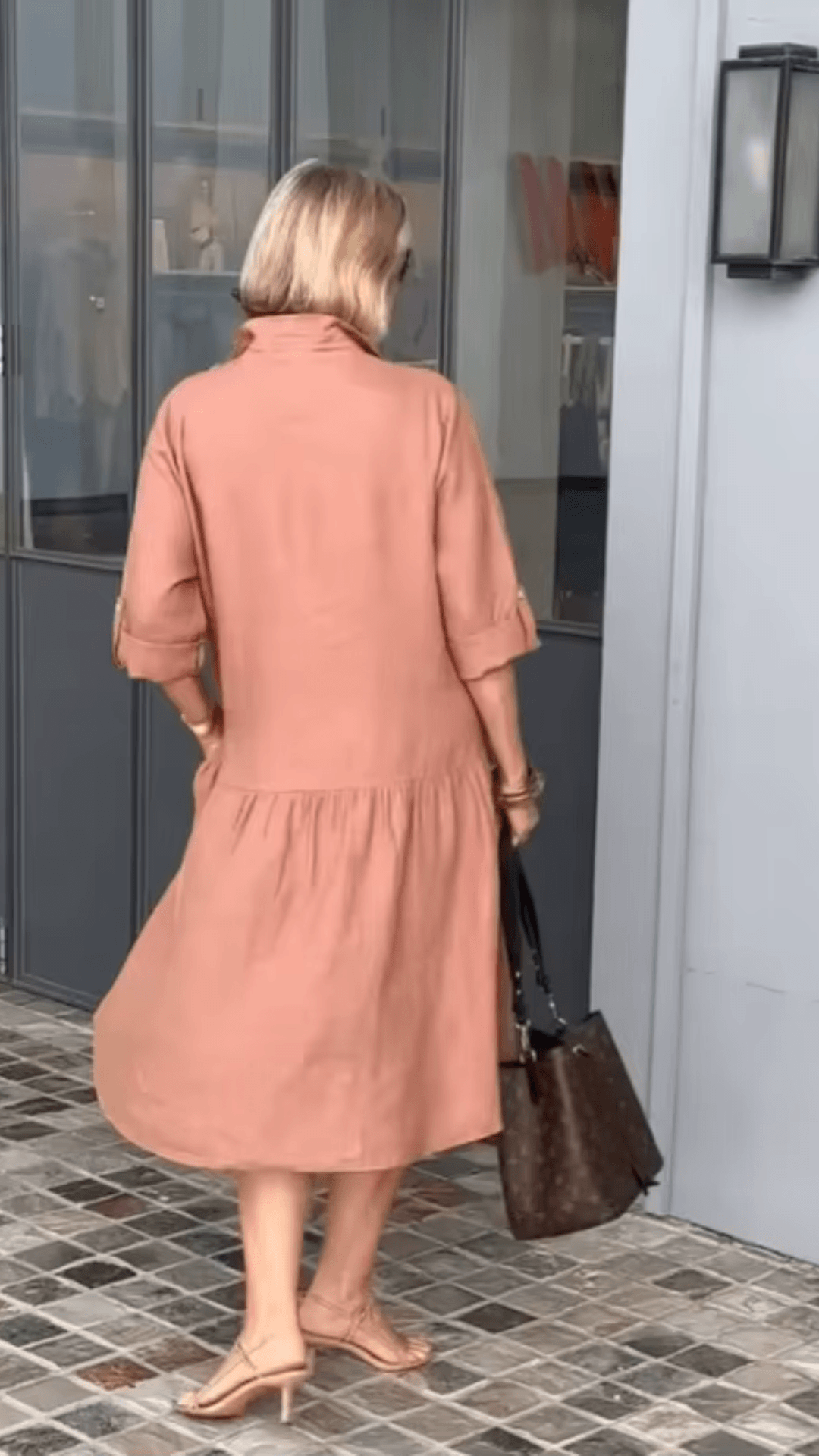 vestido de inverno, vestido outono, vestudo curto manga longa, vestido manga longa, vestido casual curto, cestido curto manga longa, vestido balone, vestido evase, vestido rodado, vestido baliloves
