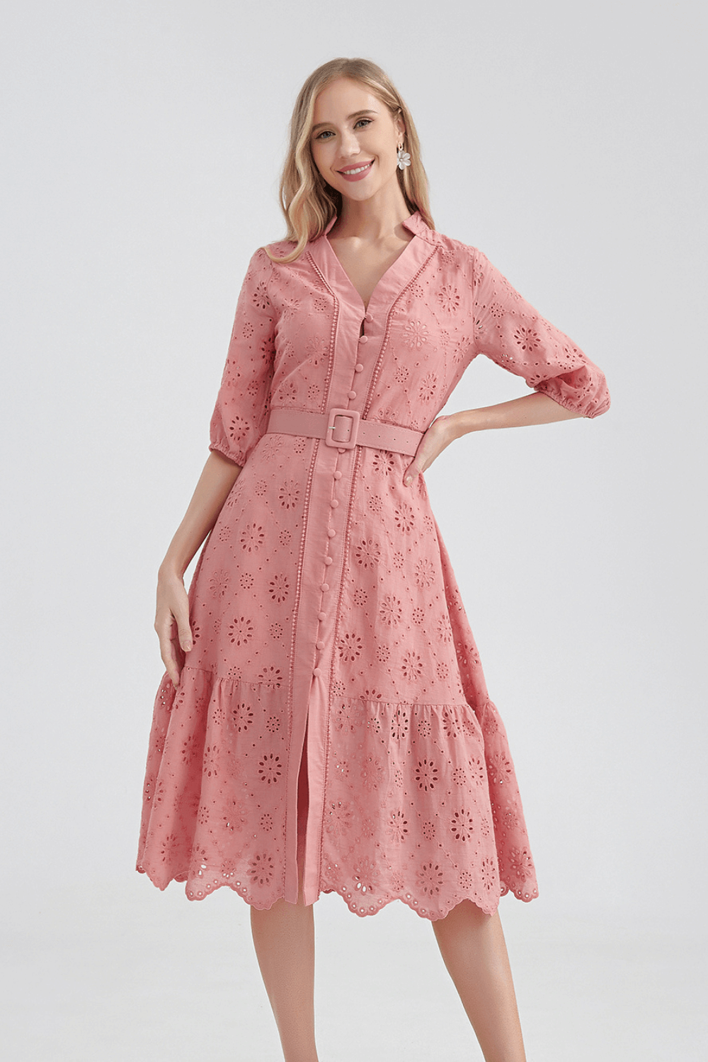 vestido soltinho, evstido balone, vestido baliloves, vestidos, vestido de lassie, vestido branco, vestido chique, vestido curto, vestido midi, vestido evangelico, vestido elegante, vestido laise, vestido acinturado, vestido chique laise, vestido babado, vestido em laise, vestidos laise, vestido midi