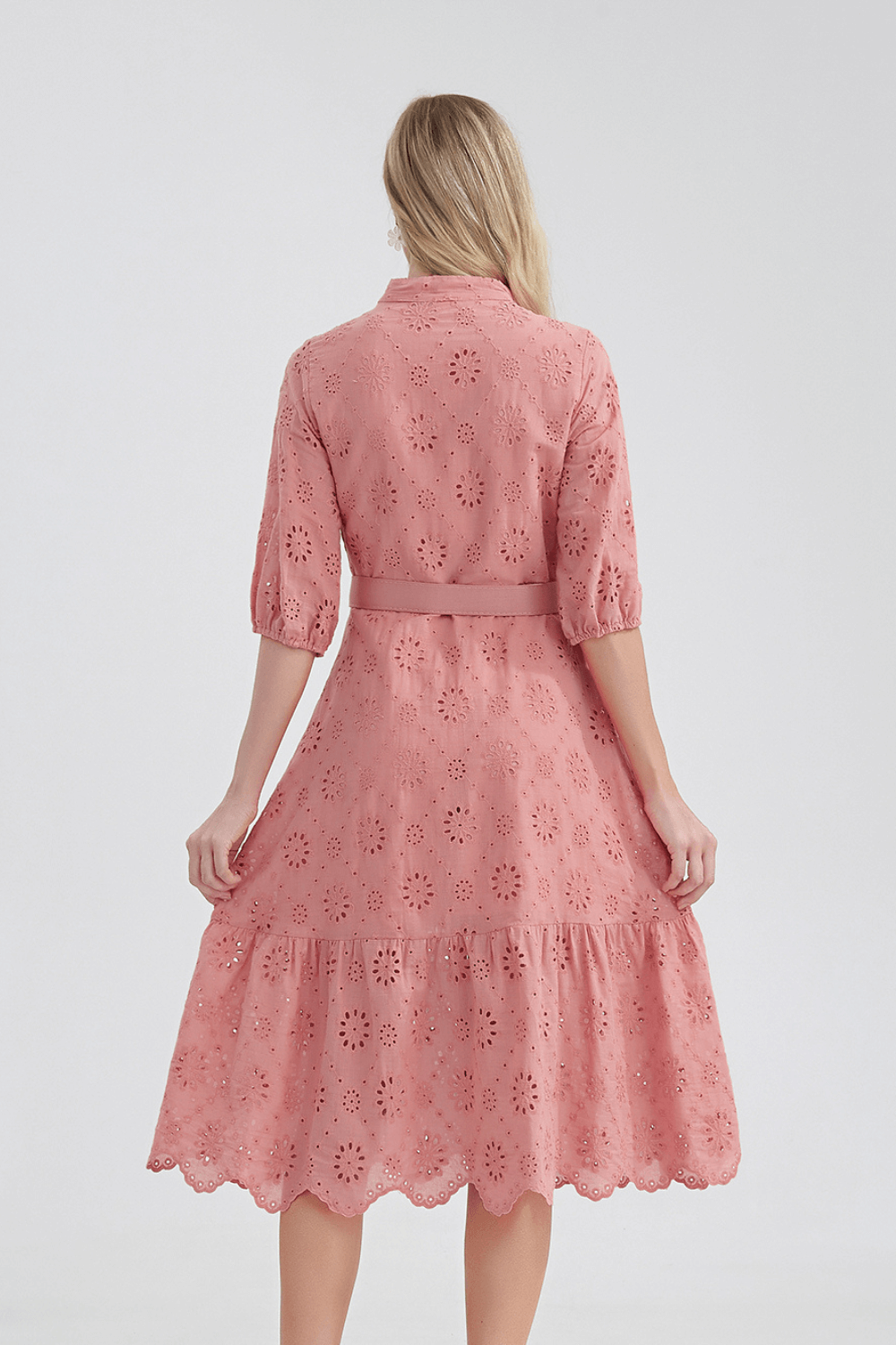 vestido soltinho, evstido balone, vestido baliloves, vestidos, vestido de lassie, vestido branco, vestido chique, vestido curto, vestido midi, vestido evangelico, vestido elegante, vestido laise, vestido acinturado, vestido chique laise, vestido babado, vestido em laise, vestidos laise, vestido midi
